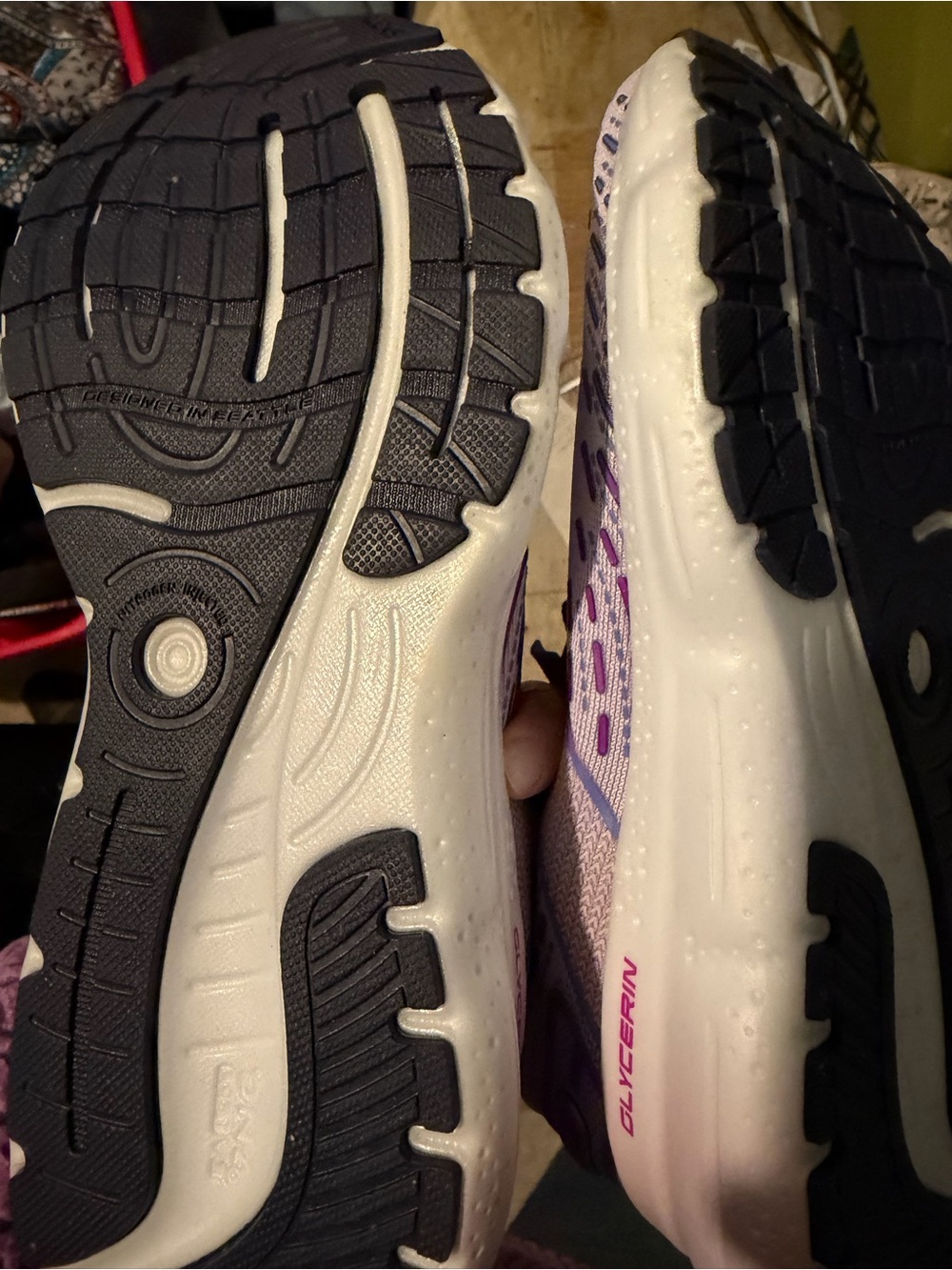 Brooks Women's Glycerin 20 in Lavender and Navy - Picture 4 of 4